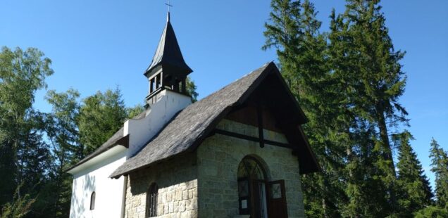 Tisícovkový víkend nebo víkendové tisícovky